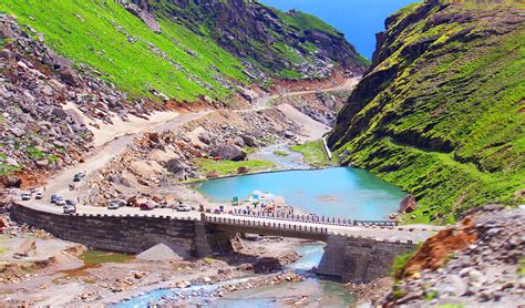 Trek To The Marhi Town In Himachal Pradesh - Book Now @ Rs.2500 (4% off)
