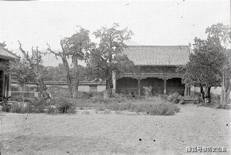 山东泰安老照片：1907年6月的岱庙、城隍庙和蒿里山 – 爱读书