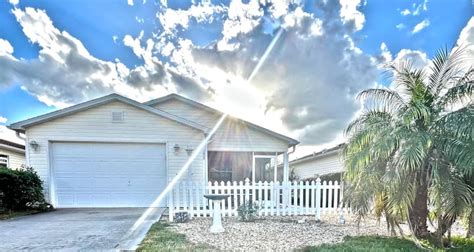 The Villages, FL Holiday Apartments and Self Catering | cozycozy