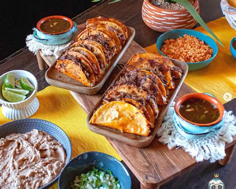 Que Onda Tacos + Tequila University City Photos at Stella Bowles blog