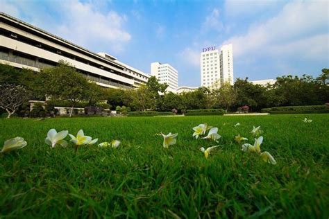 泰国博仁大学官方中文网站-博仁留学 | 本科生教育