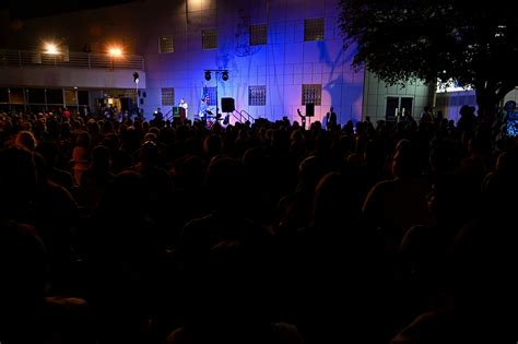 Photos: Hundreds of Tucsonans pray for victims of violence in Israel