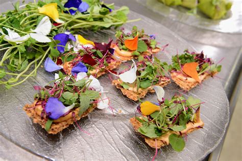 Garnish With Edible Flowers | 10 Tricks and Tips to Steal From Raw ...
