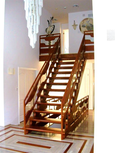 Wooden Front Stairs Design Ideas