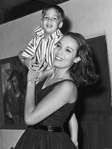 Marlon Brando's 11 Children: All About His Sons and Daughters