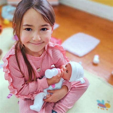 POP UP PLAY VILLAGE ? @VICTORIA CLUB, STREET, Victoria Club Street, 28 ...