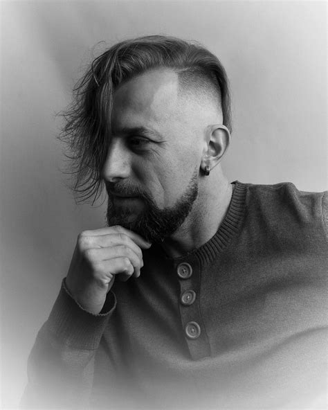 35 Inspirational Undercut Hairstyles For Men With Long Hair - Hood MWR