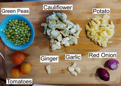 Aloo Gobi Matar (Cauliflower Potato Pea Curry) - The Odehlicious