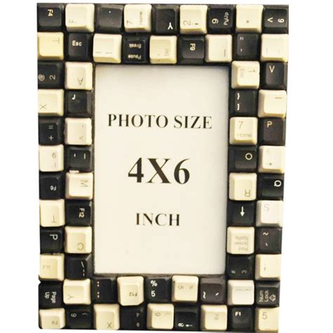 Gorgeous Photo Frame made up of waste computer keyboard keys – Recycle ...