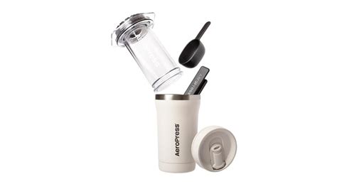 5 Smart Gadgets That Make Travel Delightfully Convenient
