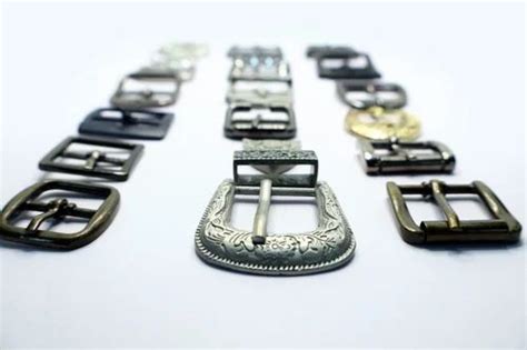 Decorative Buckles - Multi Decorative Buckles Manufacturer from Agra