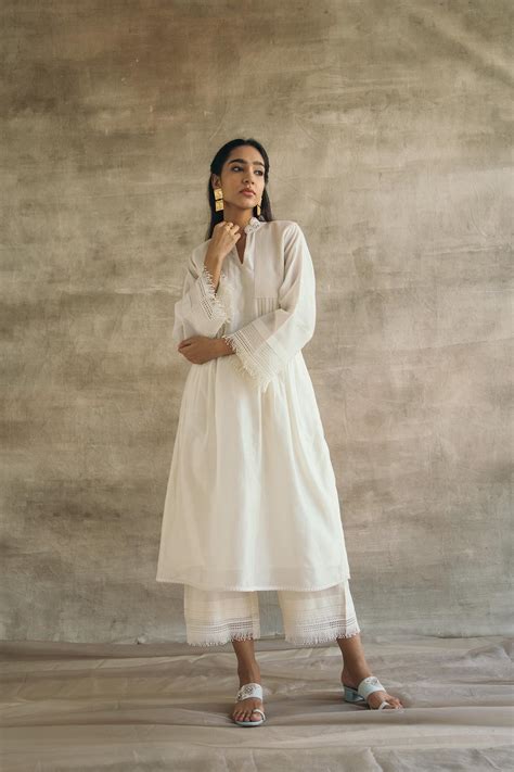 Pin Tuck and Lace Kurta Set – Sureena Chowdhri