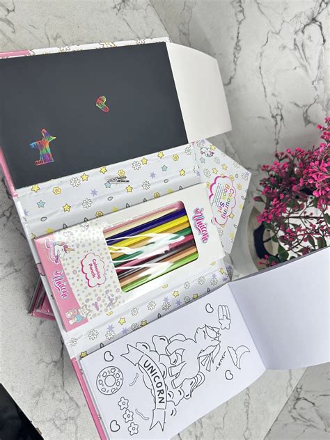 UNICORN COLOURING BOOK SET WITH PENCIL COLORS – VJMAKEUP