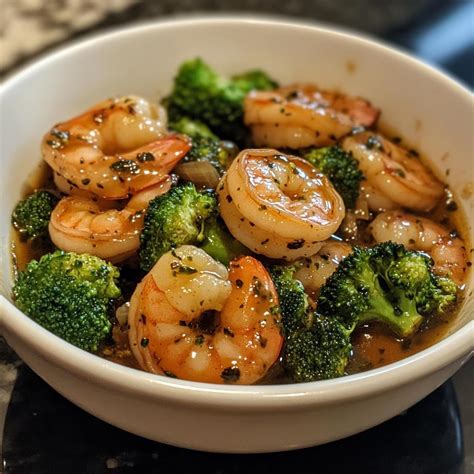 20-Minute Garlic Butter Shrimp with Broccoli You'll Crave - Wilingga ...