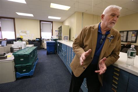 ‘The walls breathe’: Staff bid Lowell District Courthouse farewell ...