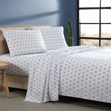 Amazon.com: Wrangler - Sheet Set, Breathable & Wrinkle Resistant Bedding, Includes Matching Sham ...