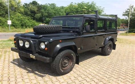 About us - For Sale Land Rover Defender