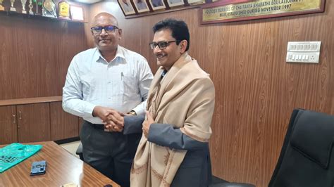 Faculty Interaction with Dr. Aloknath De, Samsung Chief Technology ...