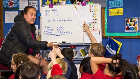 Maori Sign Language 的图像结果