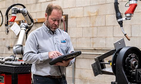 Robotic Welding Programming 的图像结果