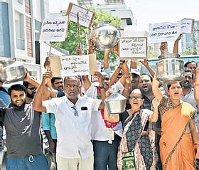 Residents take to streets over drinking water crisis in Hyderabad