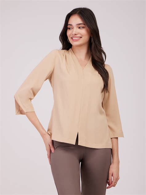 Buy Beige Cutout Detail Top Online | FableStreet