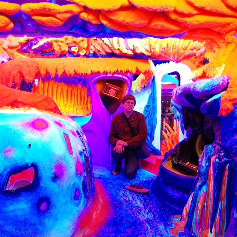 ELECTRIC LADYLAND - THE FIRST MUSEUM OF FLUORESCENT ART (2025) All You ...