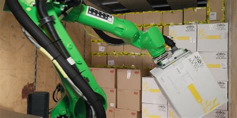 New Robot Trailers 的图像结果