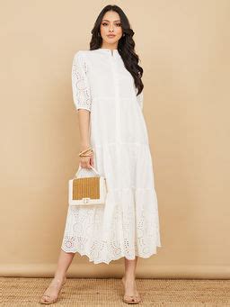 Buy Dresses for Women From Wide Range of Collections Online in India