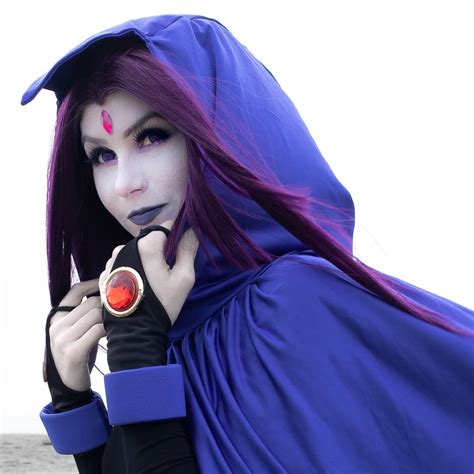 The 5 Best Raven Cosplay Costumes [Ranked] - Product Reviews and Ratings