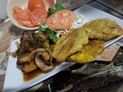 EL SAZON DE SYLVIA, Loiza - Restaurant Reviews & Photos - Tripadvisor