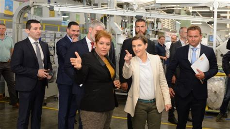 Brnabić obišla BAT i Filip Moris - jubilej u Srbiji - B92