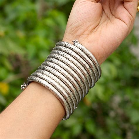 Bohemian Spiral Bangles - Silver – Happy Pique