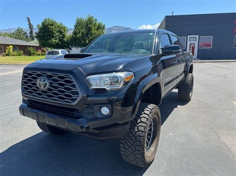 2020 Toyota Tacoma TRD Sport | Rich's Cars'n Credit