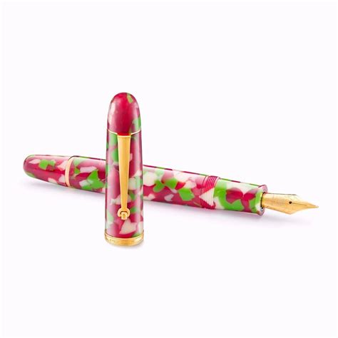 Penlux Masterpiece Grande Christmas GT Fountain Pen (Limited Edition ...