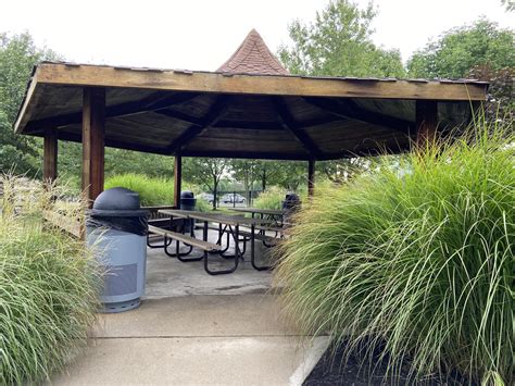 Pine Hill Lakes Park – Fenced and Updated Playground 2021 – Cincinnati ...