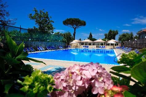 SOPRAMARE RESORT (Piano di Sorrento) - Apartment Reviews, Photos, Rate ...