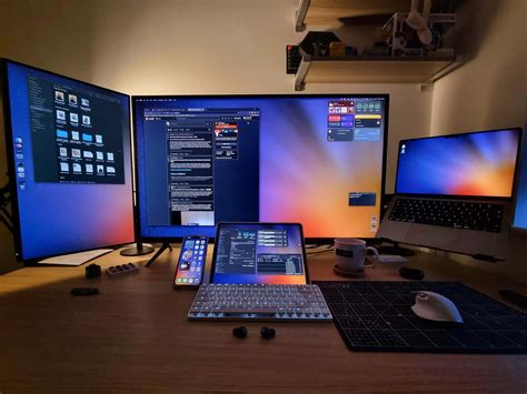 Multiple Computer Monitor Setups 的图像结果