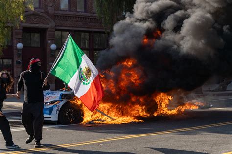 How the Mexican flag became the symbol of the LA protests | The Independent