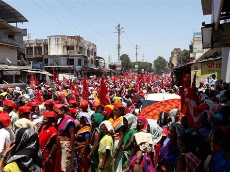 Farmers in Maharashtra Protest Against Bullet Train Land Acquisition in ...