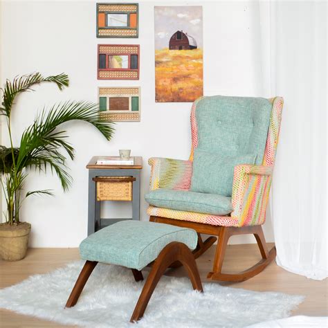 SAMDRUP TEAK WOOD ROCKING CHAIR – ALTROVE