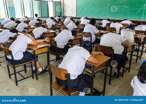 Students Sleep in Classroom Editorial Stock Image - Image of shair ...