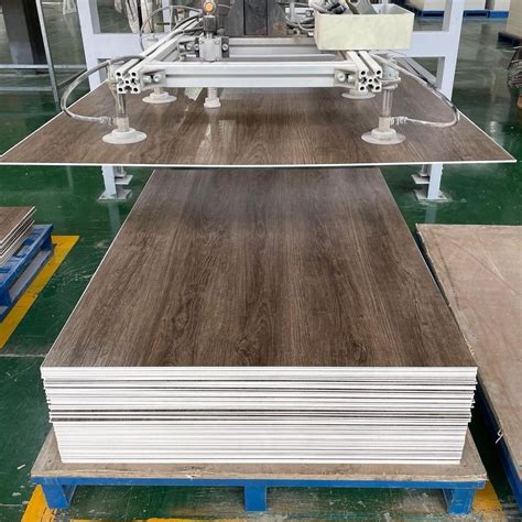 Luxury PVC Plastic Indoor Click Lock Flooring Lvt Spc Vinyl Tiles Floor ...