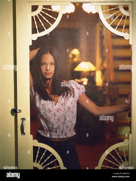 Kristin Kreuk Smallville Season 2