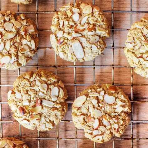 Jowar Almond Cookie – Brownyumm
