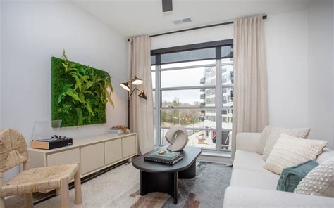 Pet Friendly Apartments near Downtown Raleigh | The Row