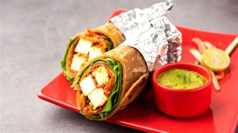 Kulfi, Biryani & Kebabs: Locals Reveal The Famous Food In Lucknow 2024