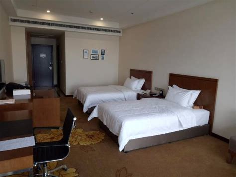 CHENGDU AIR FORCE NO.1 GUEST HOUSE - Guesthouse Reviews, Photos, Rate ...