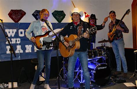 Wolf and Band - Livemusik im Restaurant chlyne Hecht, Seidenweg 5, 3012 ...