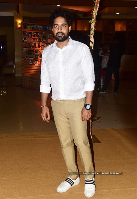 Sruthy Mohandas and Rajith Menon make a grand entry during their ...